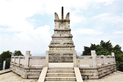 A scenic view of Putian Tianzhong Wanshou Ta