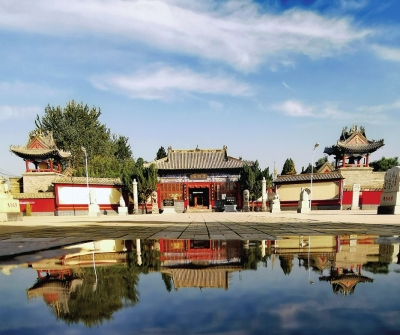A scenic view of Puyang Weiguogucheng