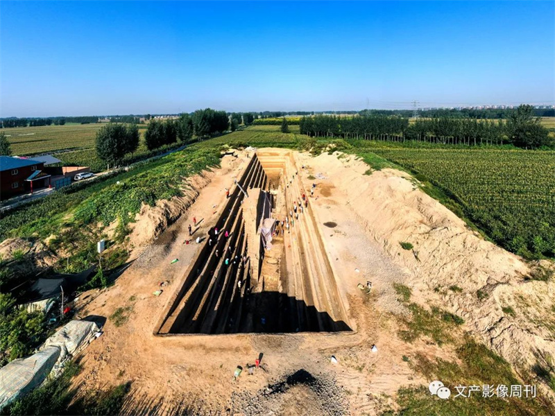 A scenic view of Puyang Weiguogucheng