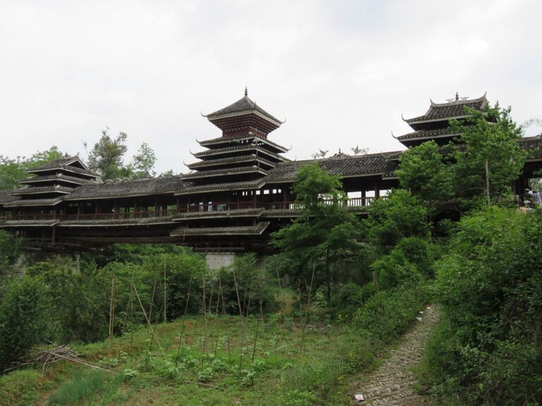 A Journey Through Nature and Tradition: Diping Fengyuqiao in Qiandongnan