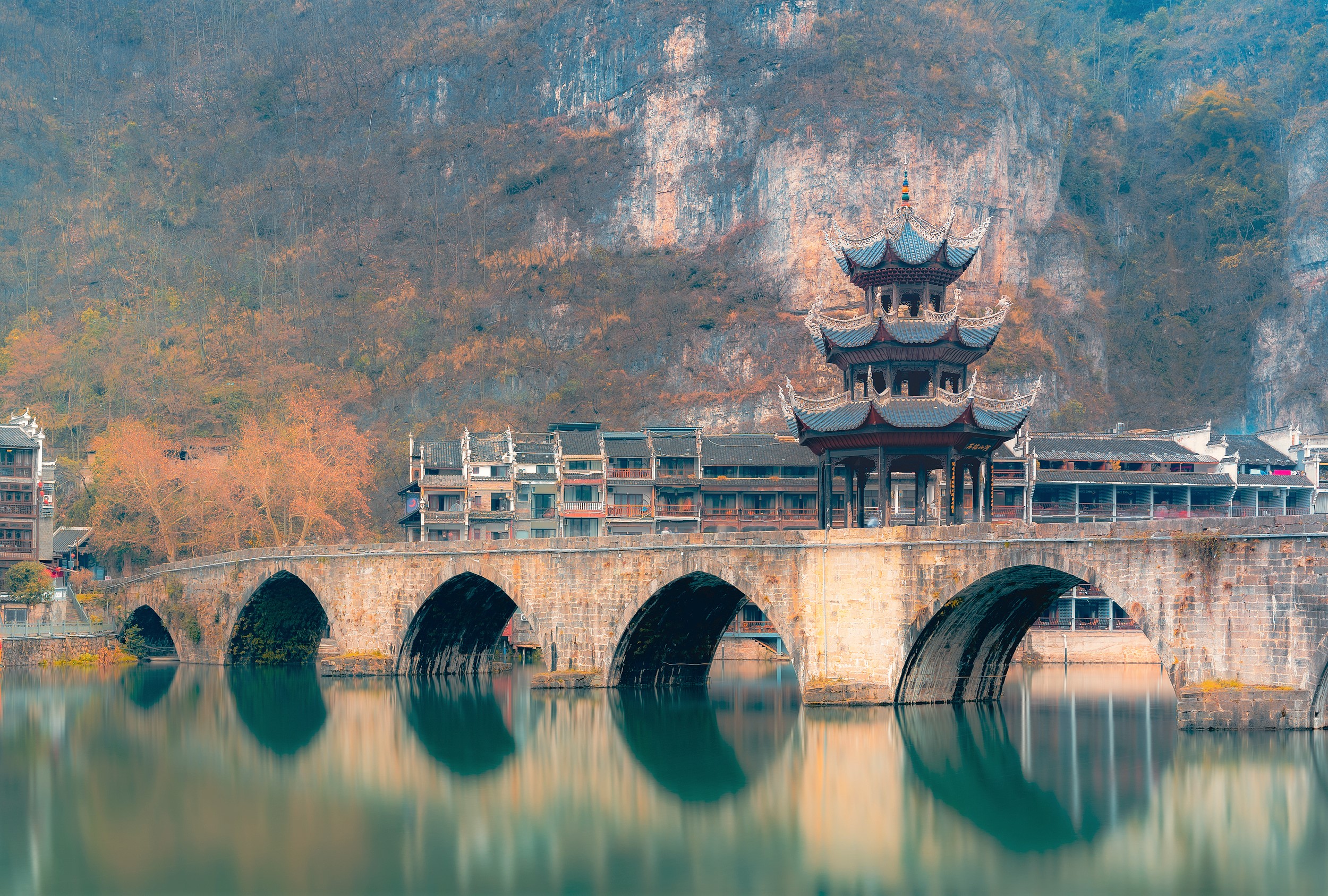 A scenic view of Qiandongnan Jingou Fengyuqiao