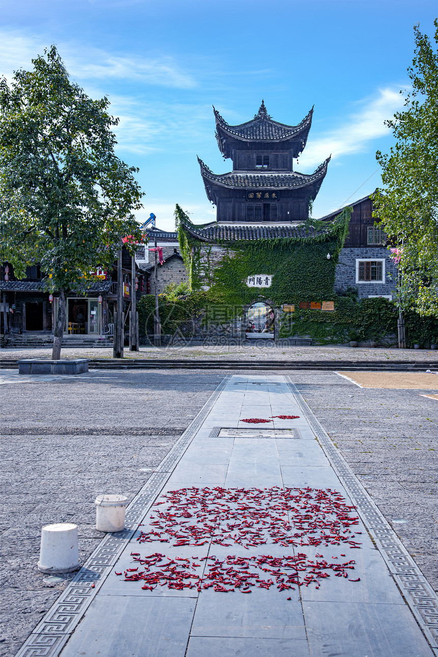 A scenic view of Qiandongnan Jiuzhou Gujianzhuqun