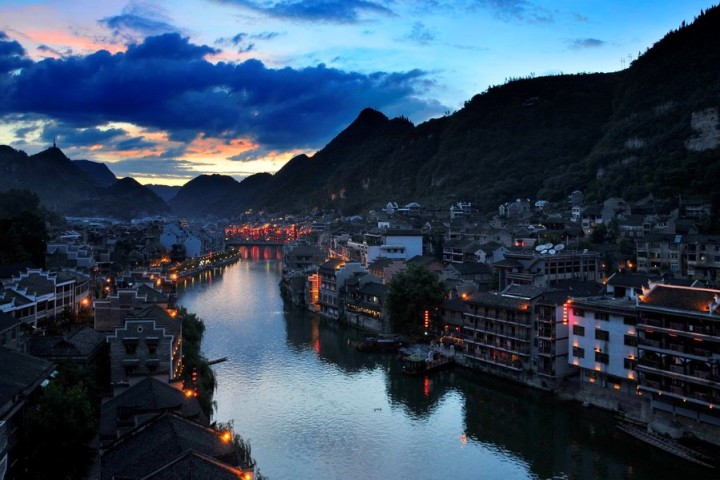 A scenic view of Qiandongnan Yanmen Zhangguansi Cheng