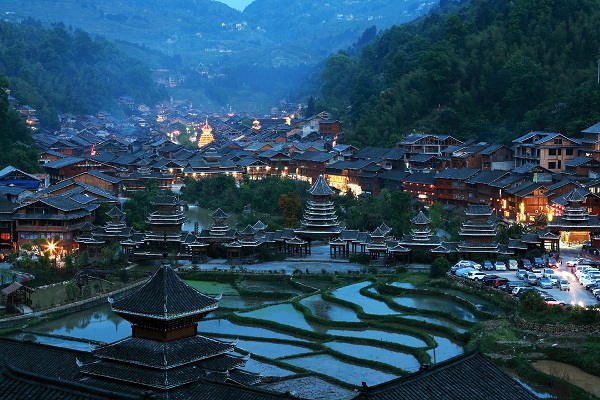 A scenic view of Qiandongnan Zengchong Gulou