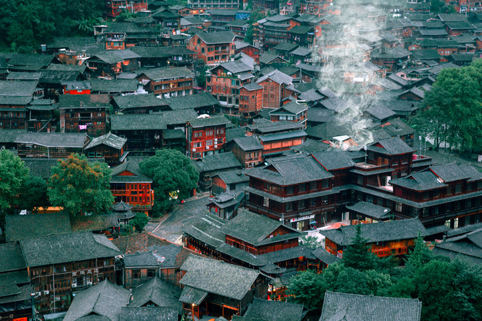 A scenic view of Qiandongnan Zhenyuan Tianhougong