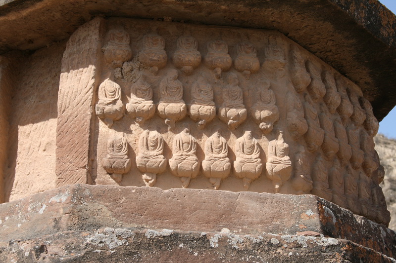 A scenic view of Qingyang Jiaozhachuan Wanfota