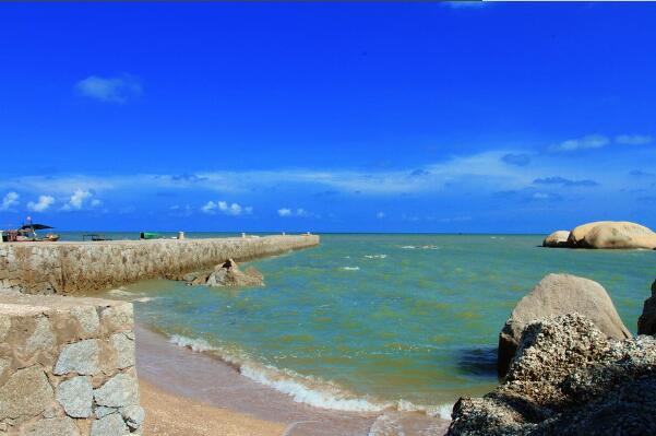 A scenic view of Qingyang Luochuan Zhaoshi Shifang