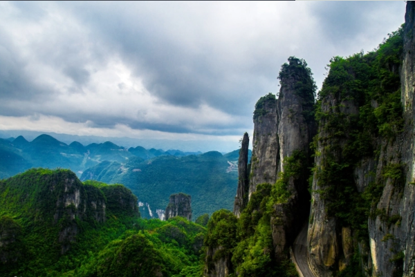 A scenic view of Qingyang Luochuan Zhaoshi Shifang