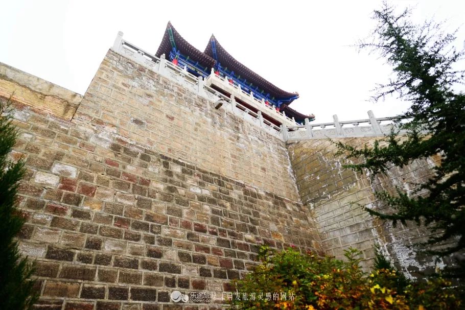 A scenic view of Qingyang Shijia Yucun Yizhi