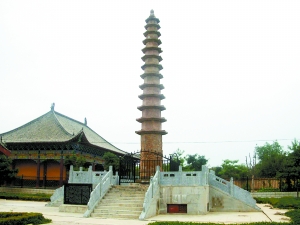 A scenic view of Qingyang Shuangtasi Zaoxiangta