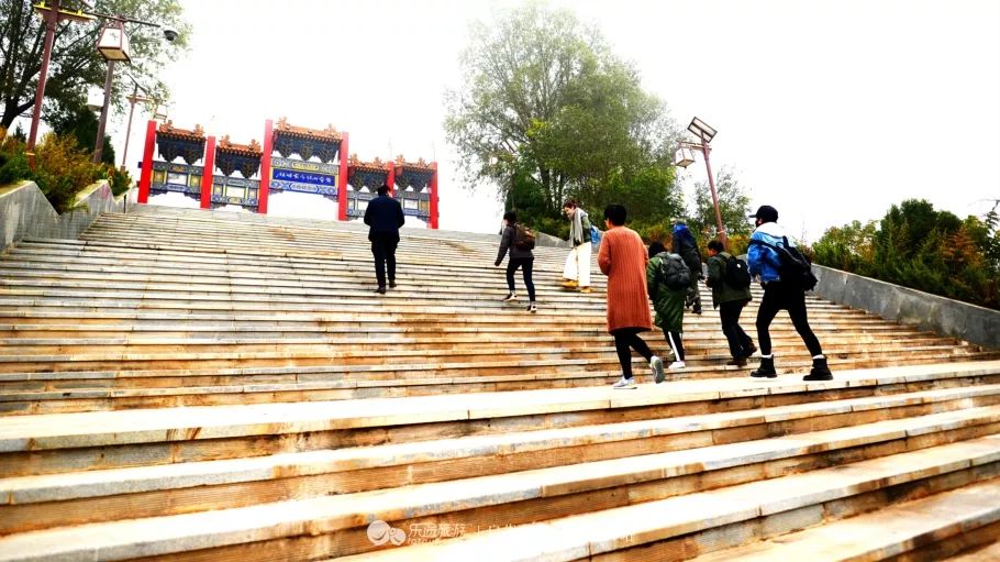A scenic view of Qingyang Zhoujiu Bangmufang
