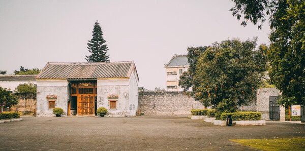 A scenic view of Qinzhou Liuyongfu Fengzicai Jiuju Jianzhuqun