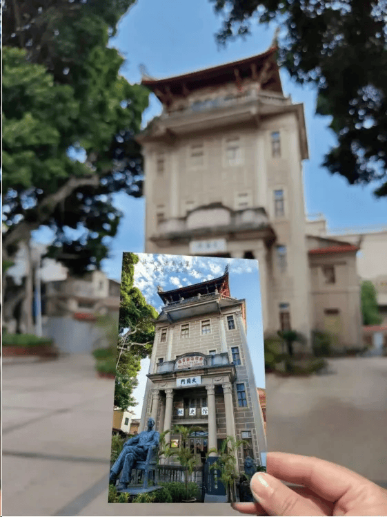 A scenic view of Quanzhou Anlixun Tushulou