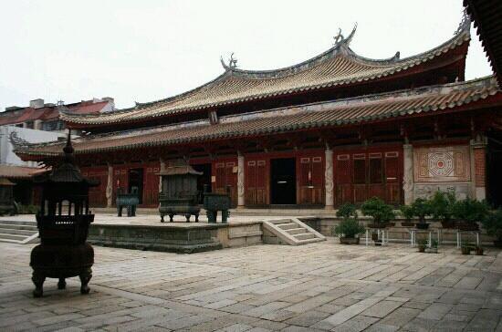 A scenic view of Quanzhou Fu Wenmiao
