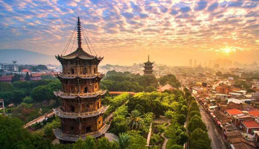 A scenic view of Quanzhou Kaiyuansi