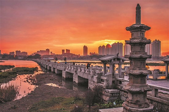 A scenic view of Quanzhou Luoyangqiao