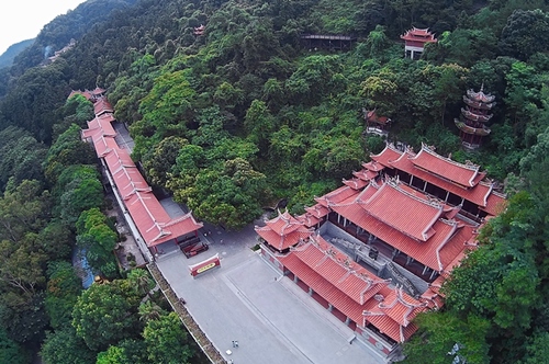 A scenic view of Quanzhou Qingshuiyan Si