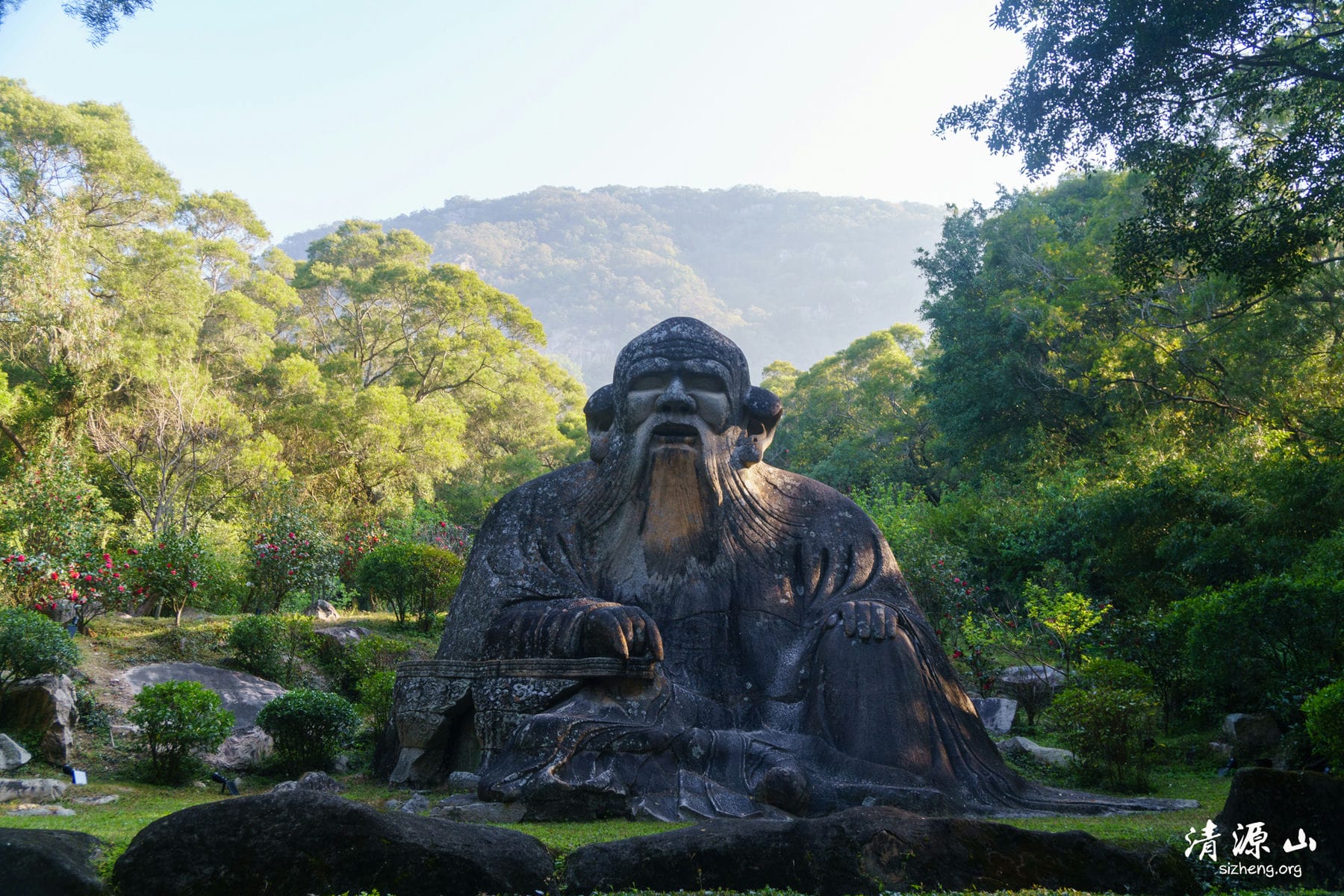 A scenic view of Quanzhou Qingyuanshan Shizao Xiangqun
