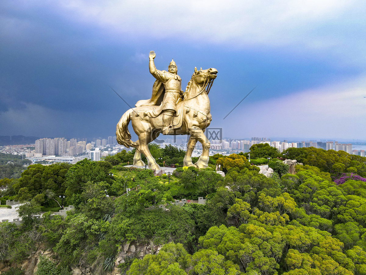 A scenic view of Quanzhou Zhengchenggong Mu