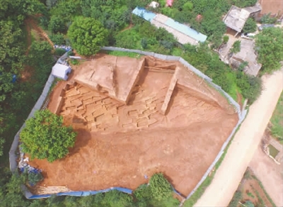 A scenic view of Qujing Batai Muqun