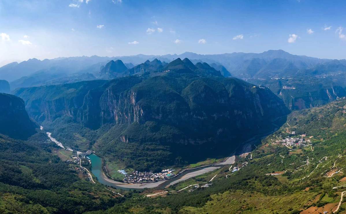 A scenic view of Qujing Dahe Yizhi
