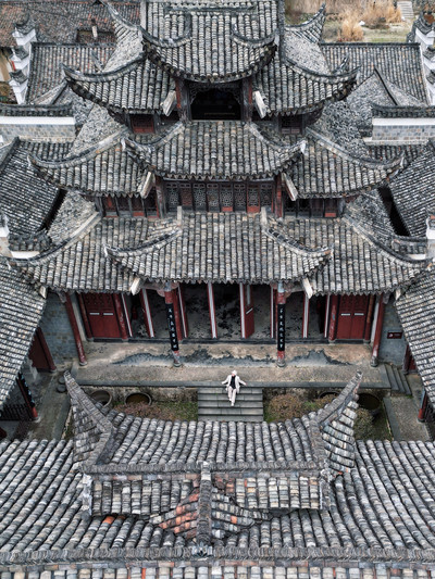 A scenic view of Quzhou Bei Er Lanshi Zongci