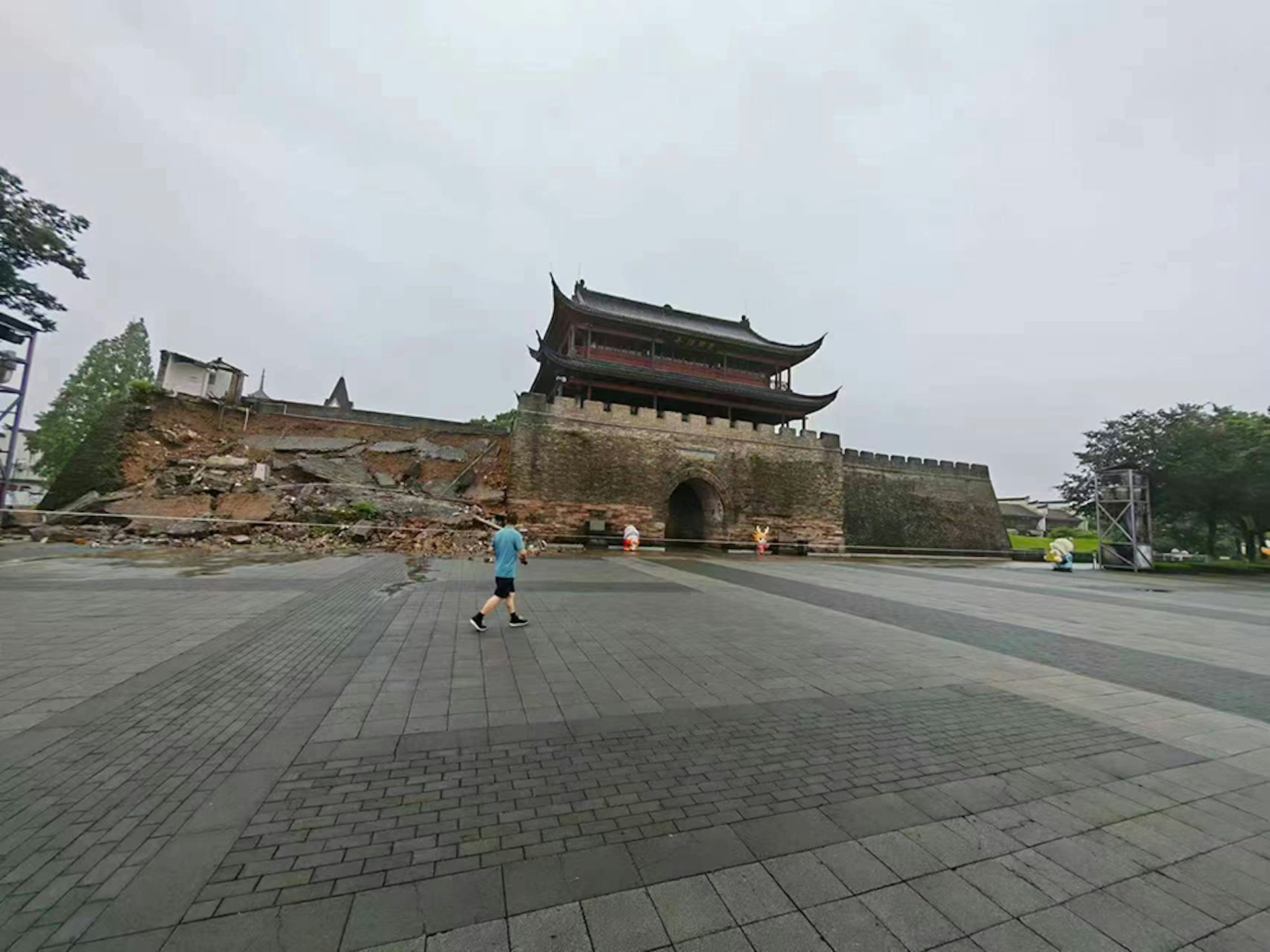 A scenic view of Quzhou Bei Er Lanshi Zongci