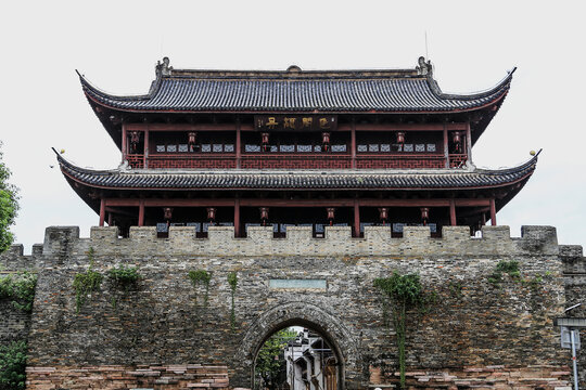 A scenic view of Quzhou Chengqiang