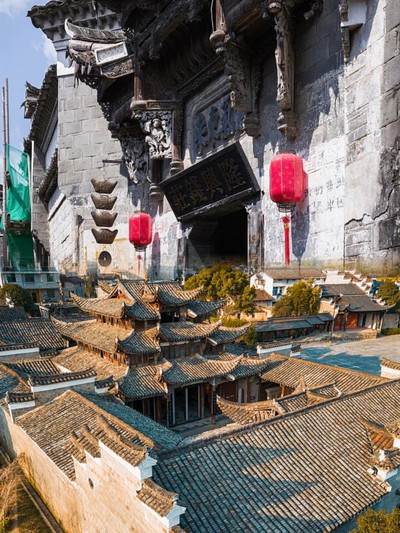 A scenic view of Quzhou Jiangshan Wenchanggong