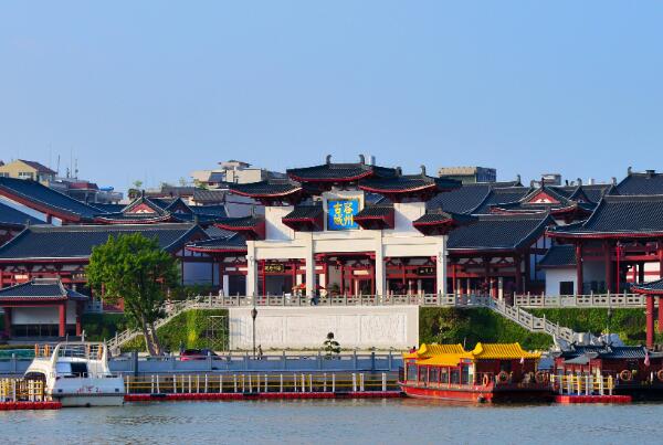 A scenic view of Quzhou Jimingshan Minju