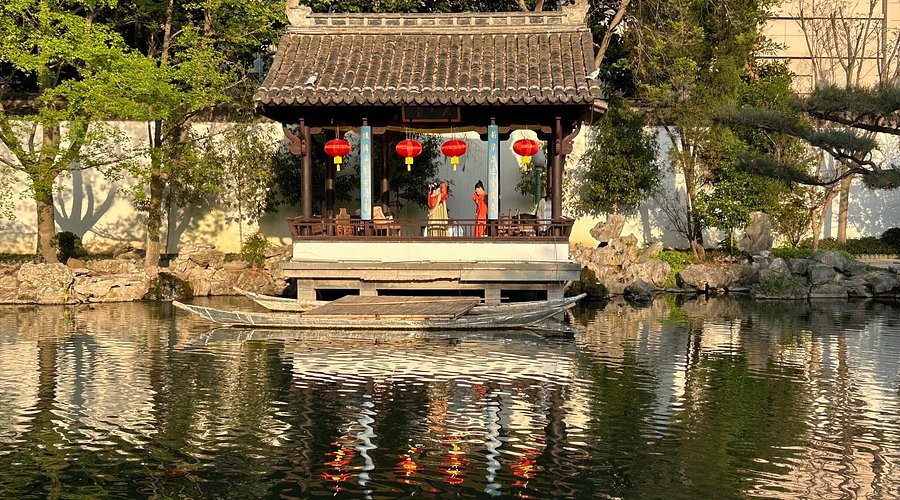 A scenic view of Quzhou Kongshi Nanzong Jiamiao