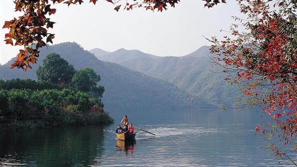 A scenic view of Quzhou Sanhuaitang