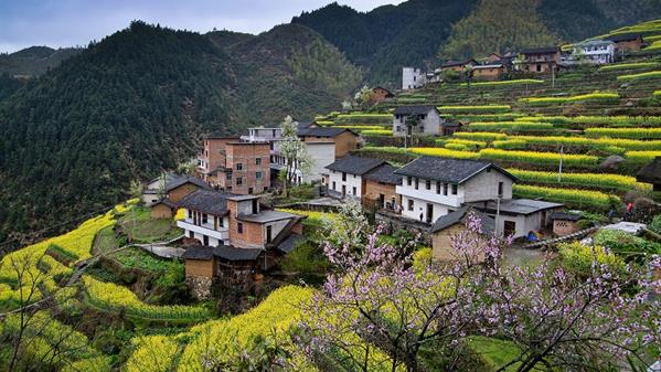 A scenic view of Quzhou Sanhuaitang