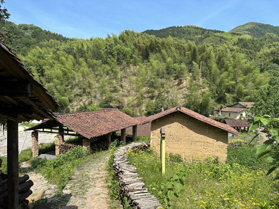 A scenic view of Quzhou Sanqingkou Zhici Zuofang