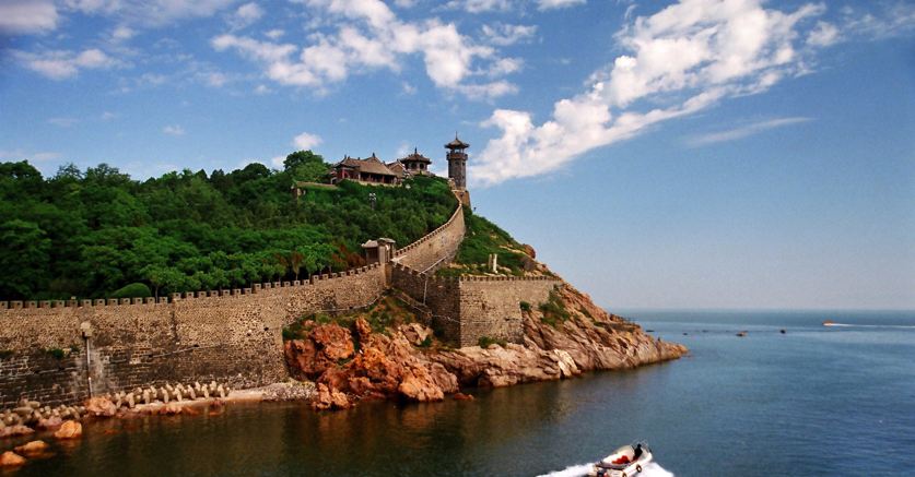 A scenic view of Quzhou Xianyandong Moya Tiji