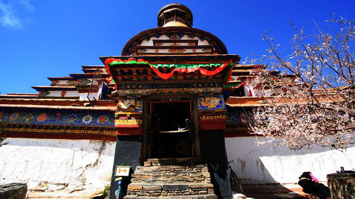 A scenic view of Rikaze Baiju Si