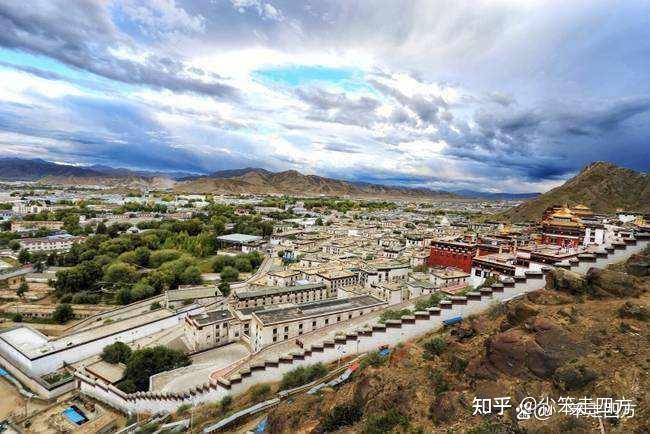 A scenic view of Rikaze Pala Zhuangyuan
