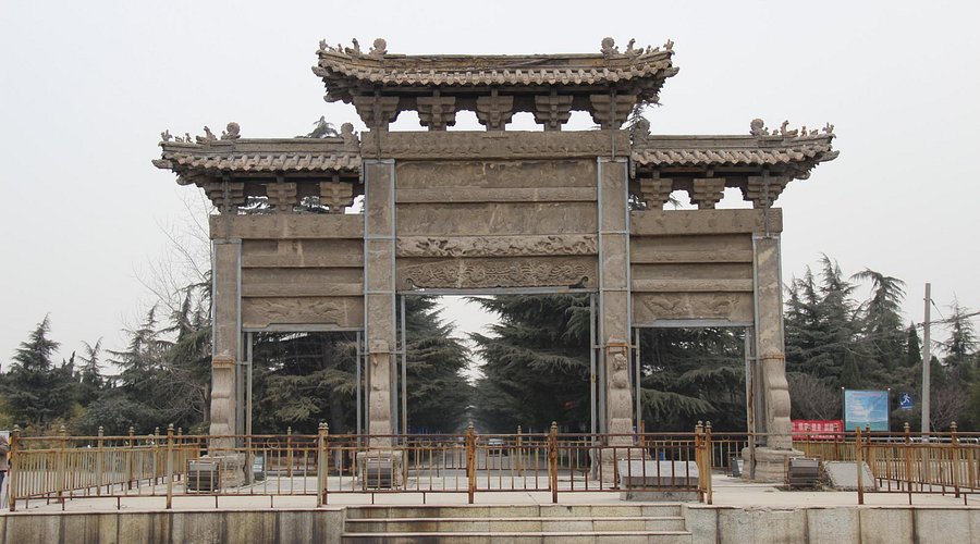A scenic view of Sanmenxia Baolunsita