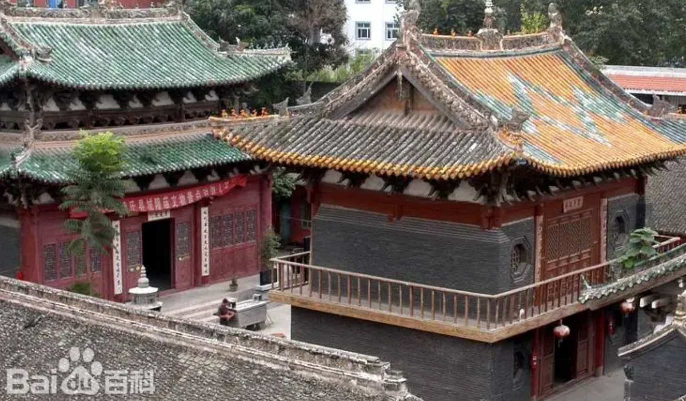A scenic view of Sanmenxia Lushichengshuangmiao