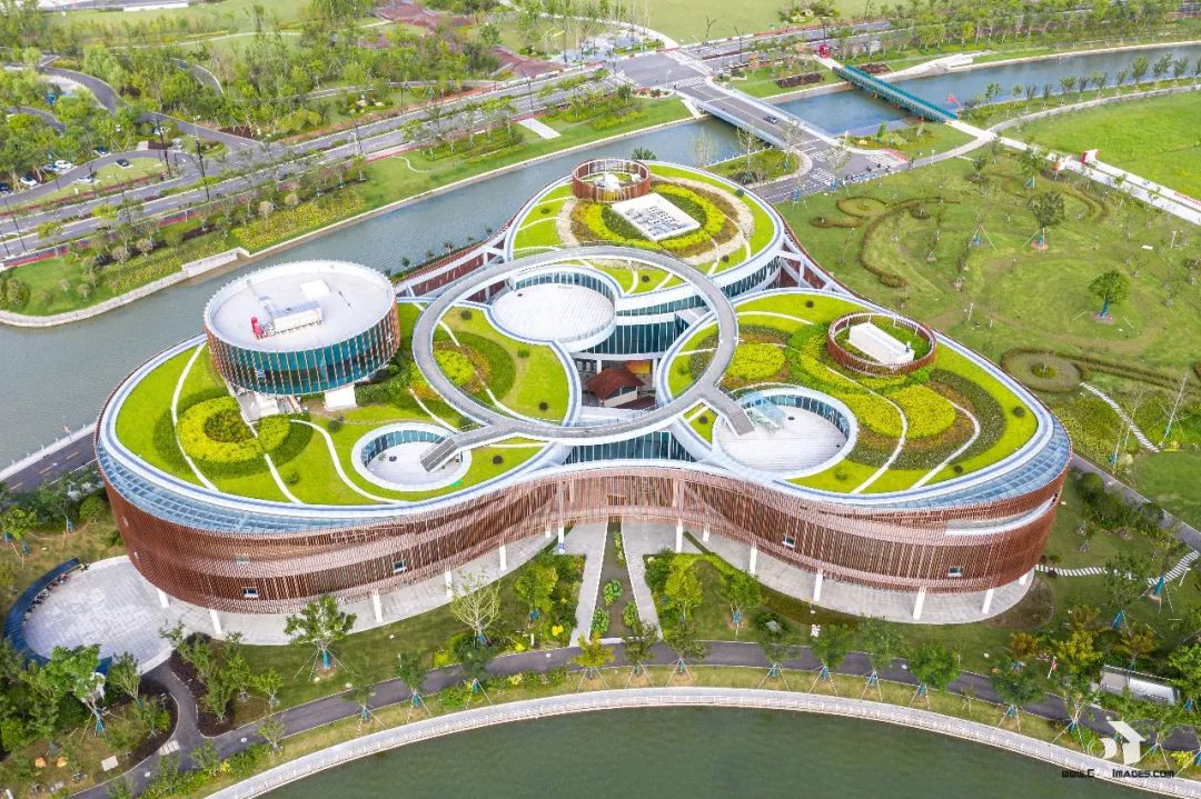 A scenic view of Shanghai Fengxian Huating Haitang Fengxianduan