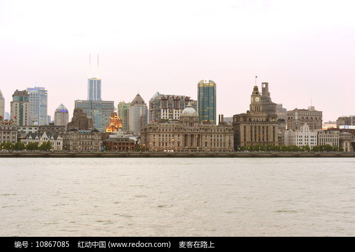 A scenic view of Shanghai Hongkou Waitan Jianzhuqun