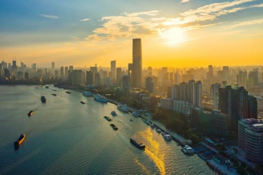 A scenic view of Shanghai Hongkou Waitan Jianzhuqun