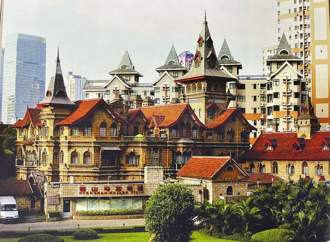 A scenic view of Shanghai Jingan Male Zhuzhai