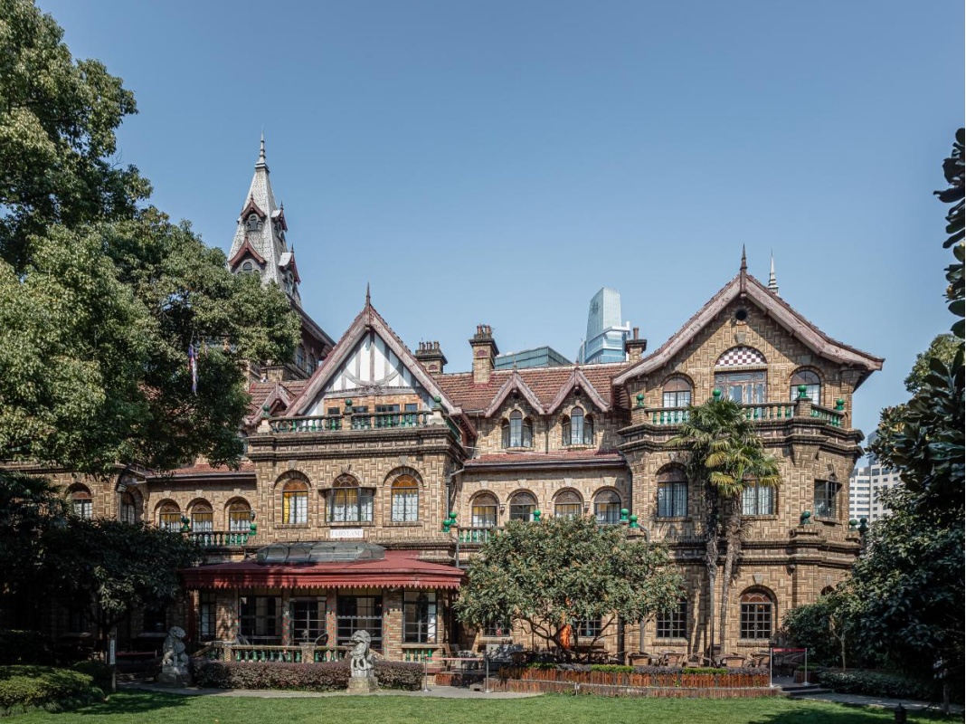 A scenic view of Shanghai Jingan Male Zhuzhai
