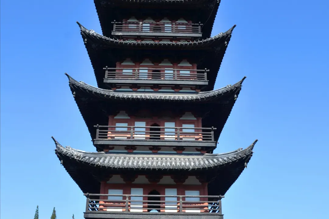 A scenic view of Shanghai Songjiang Xingshengjiao Si Ta