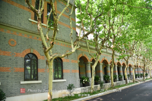 A scenic view of Shanghai Xuhui Jiaotong Daxue Zaoqi Jianzhu