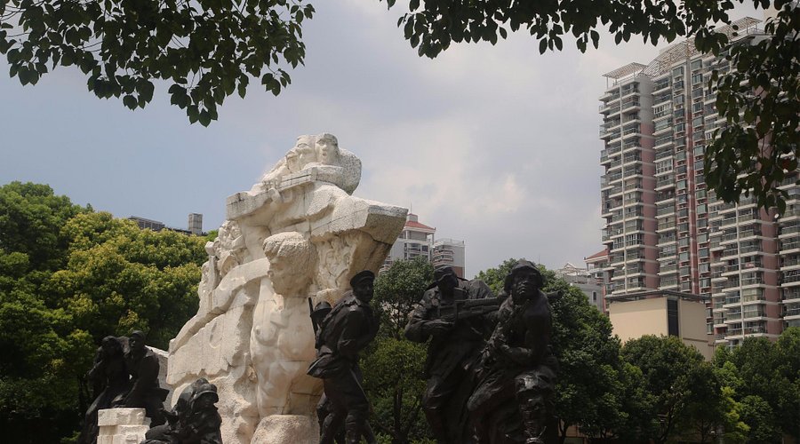 A scenic view of Shanghai Xuhui Longhua Lieshi Jiniandi