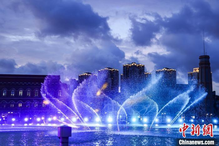 A scenic view of Shanghai Yangpu Yangshupu Shuichang