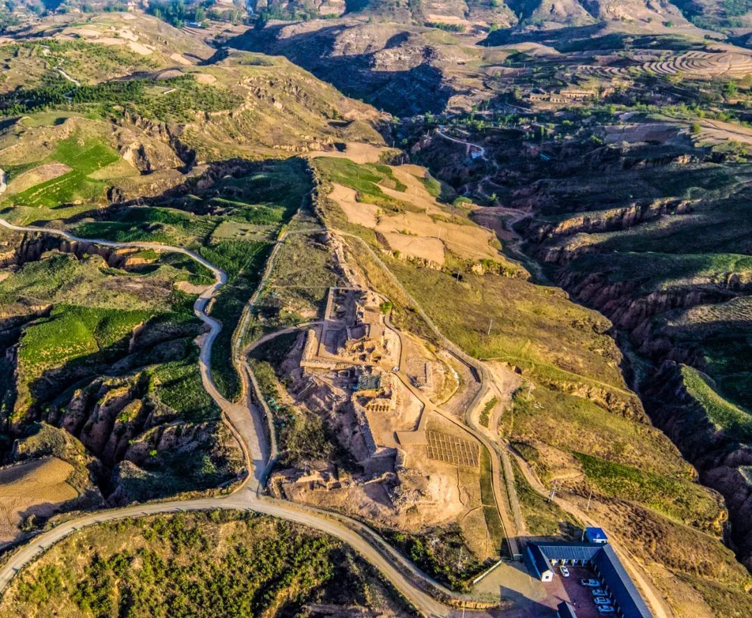 A scenic view of Shangluo Donglongshan Site