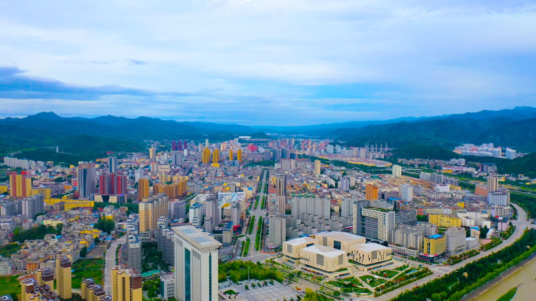 A scenic view of Shangluo Luobang Guild Hall